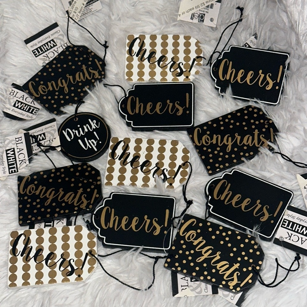 Wooden Wine Tags Hangers Lot of 12 Assorted Styles Party Bachelorette New Years